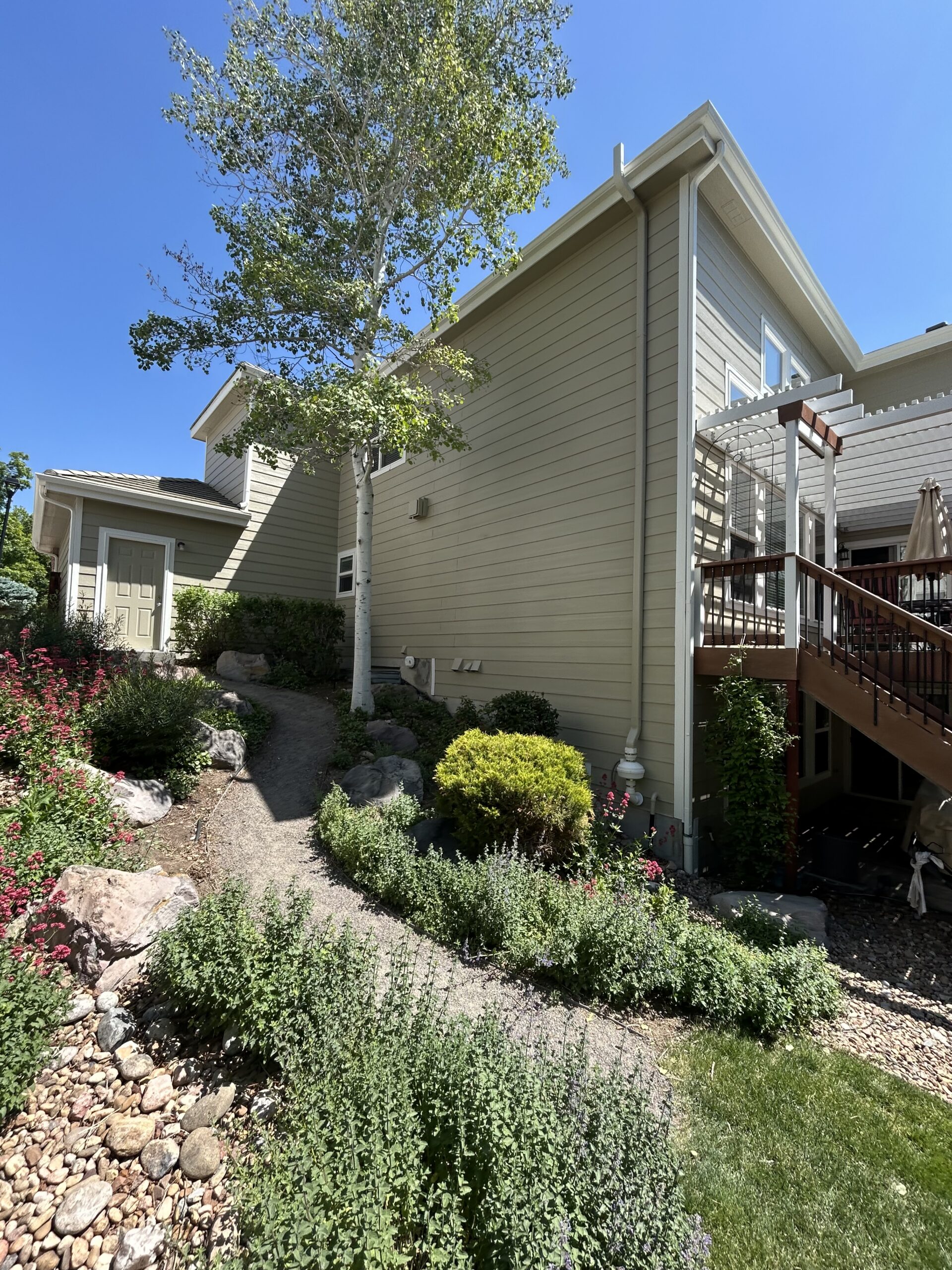 Cote2 2-Day Full Exterior House Repaint with Behr Explorer Khaki and Rush Hour in Superior, CO